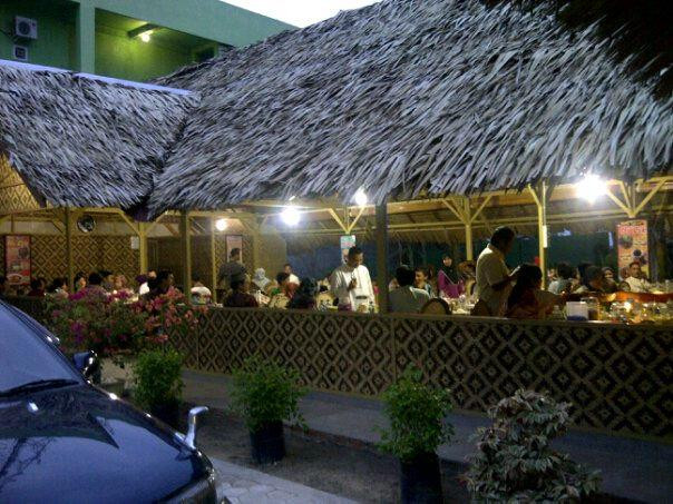 Warung Pindang Bi' Cik