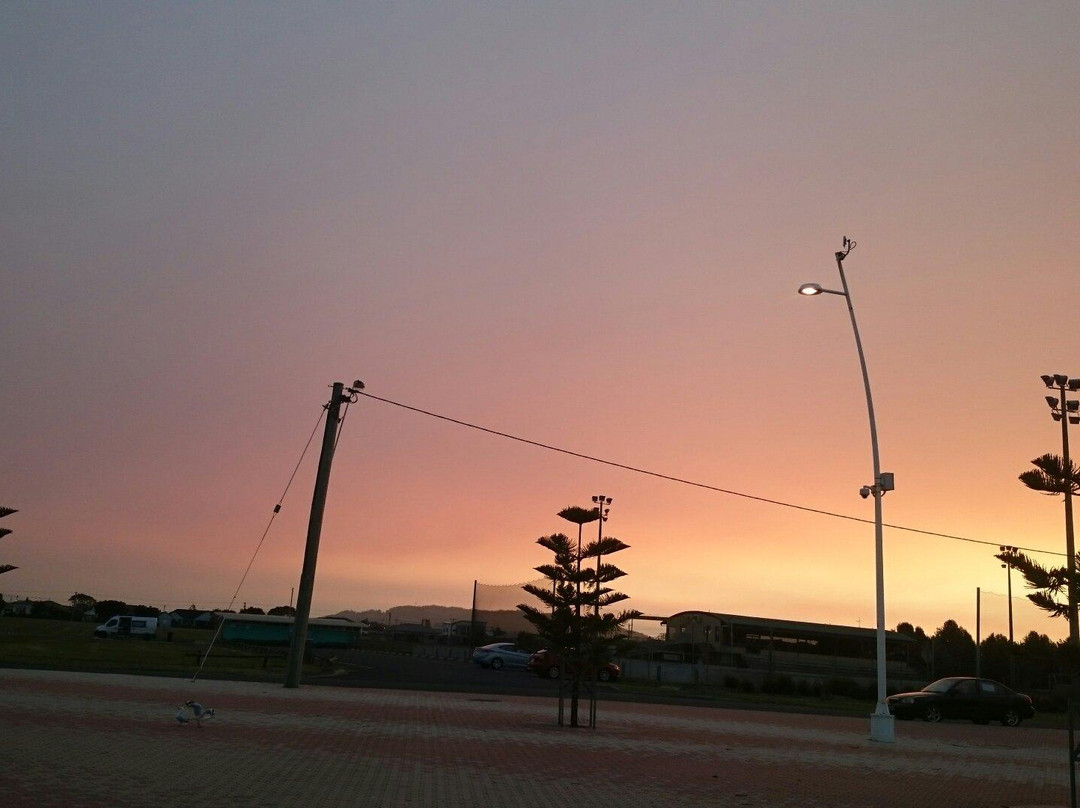Coles Beach-Devonport必去景点