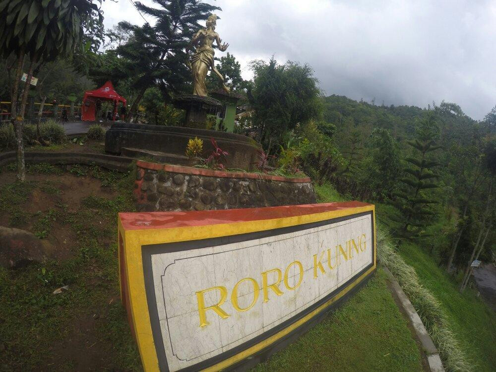 Roro Kuning Waterfall-Nganjuk必去景点