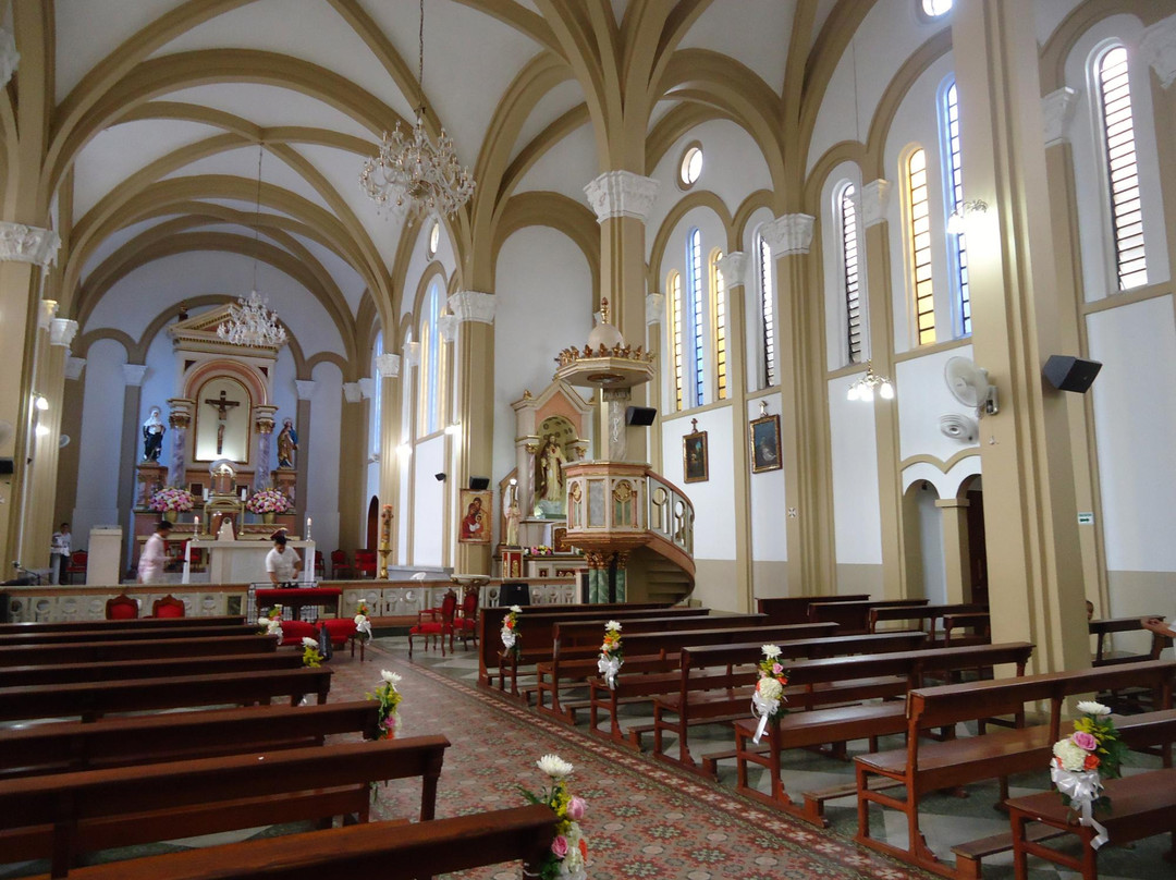 Catedral Nuestra Señora del Carmen-比亚维森西奥必去景点