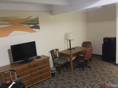 四季小屋酒店主图