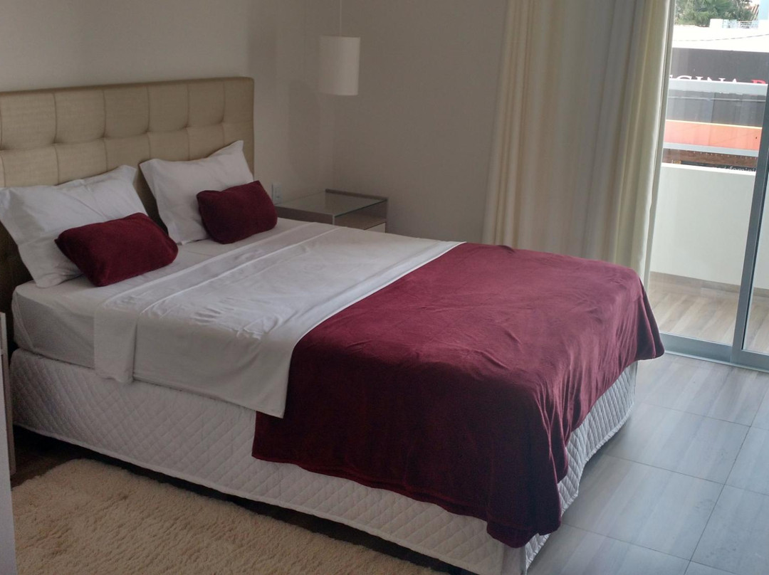 Hotel Crystal Suites