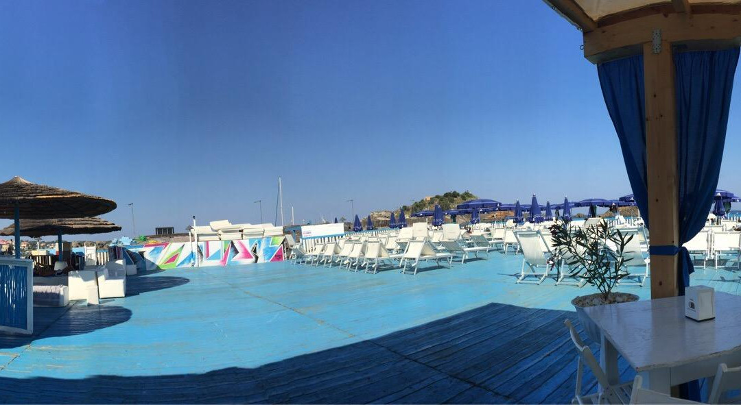 Ghenea beach club景点图片
