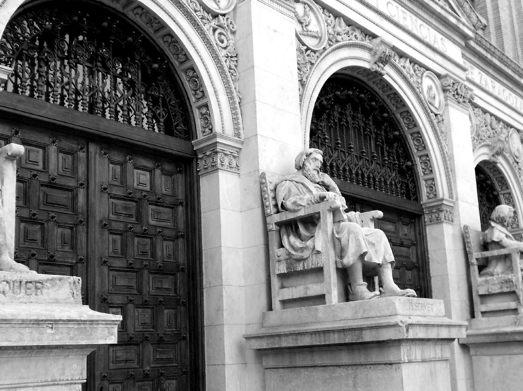 Antigua Facultad de Medicina-萨拉戈萨省必去景点