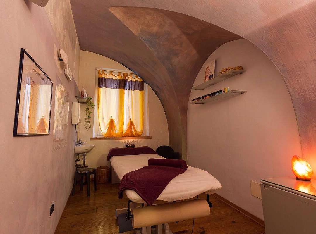 Le Garuda - Erboristeria Olistica-Caldonazzo必去景点