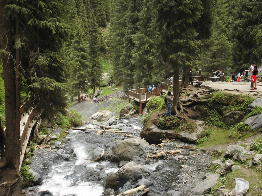 南山白杨沟风景区西白杨沟景点图片