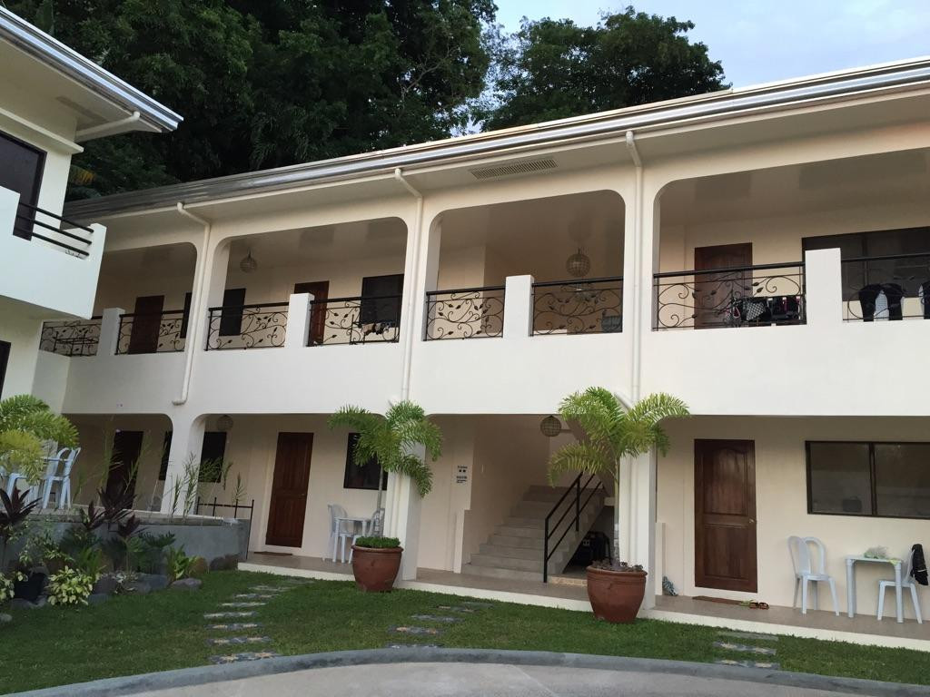 Anilao Villa Magdalena Dive Resort