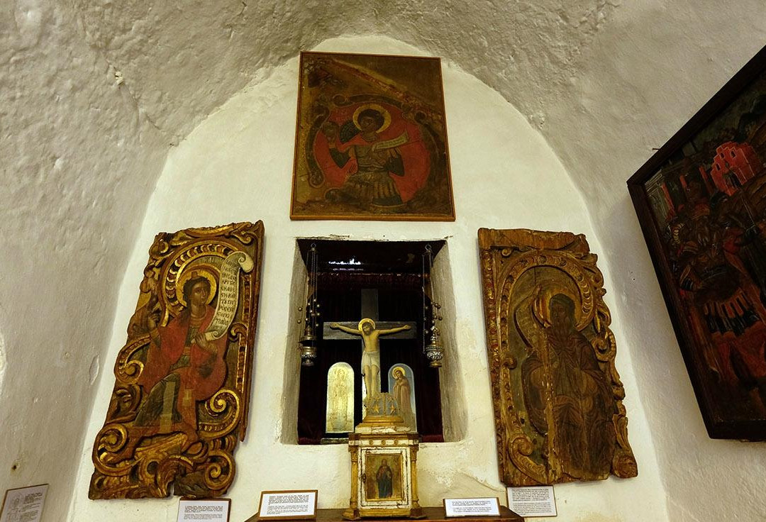Ecclesiastical Museum of Milos-Adamas必去景点