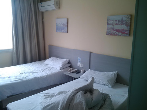 汉庭酒店(南昌滕王阁八一纪念馆店)主图