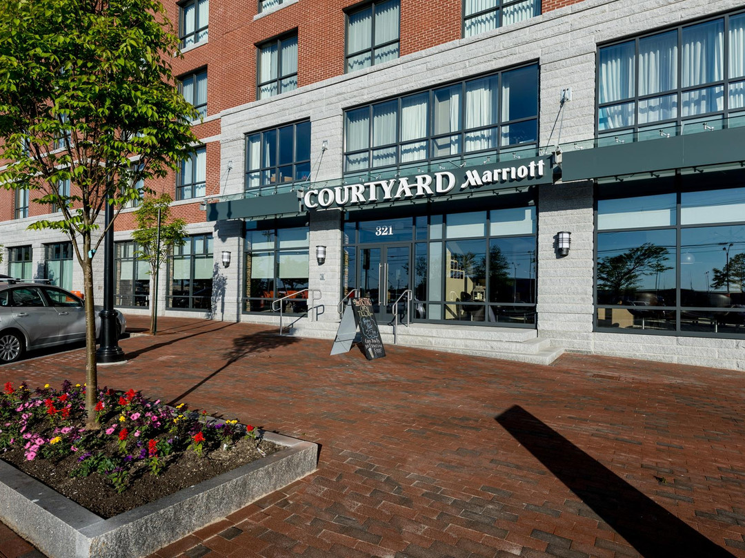 波特兰酒店住宿-Courtyard by Marriott Portland Downtown/Waterfront