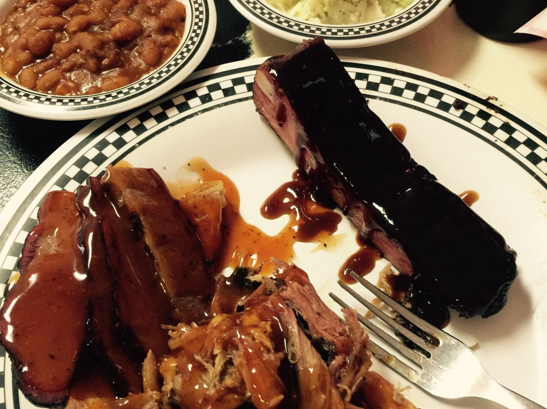 Pit-Master Bar-B-Que