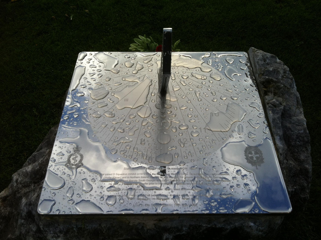 Allied Special Forces Memorial Grove景点图片