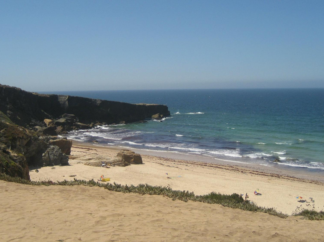 Praia do Malhão景点图片