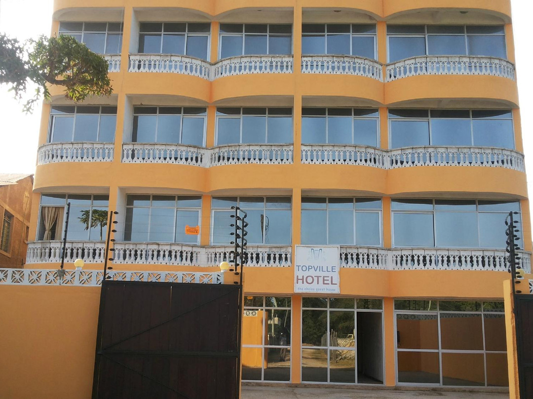 Topville Hotel Mombasa主图