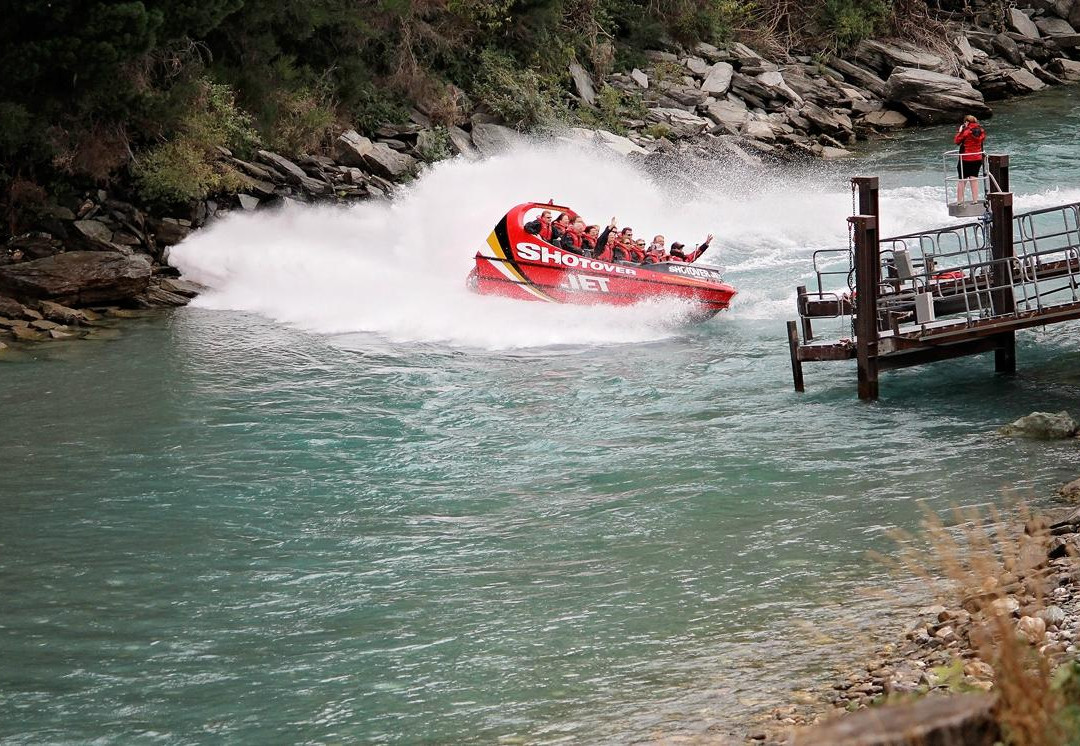 喷射快艇-皇后镇必去景点