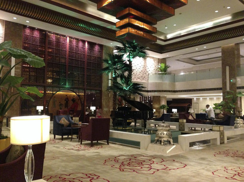 西安阳光国际大酒店（西安火车站五路口地铁站店）主图