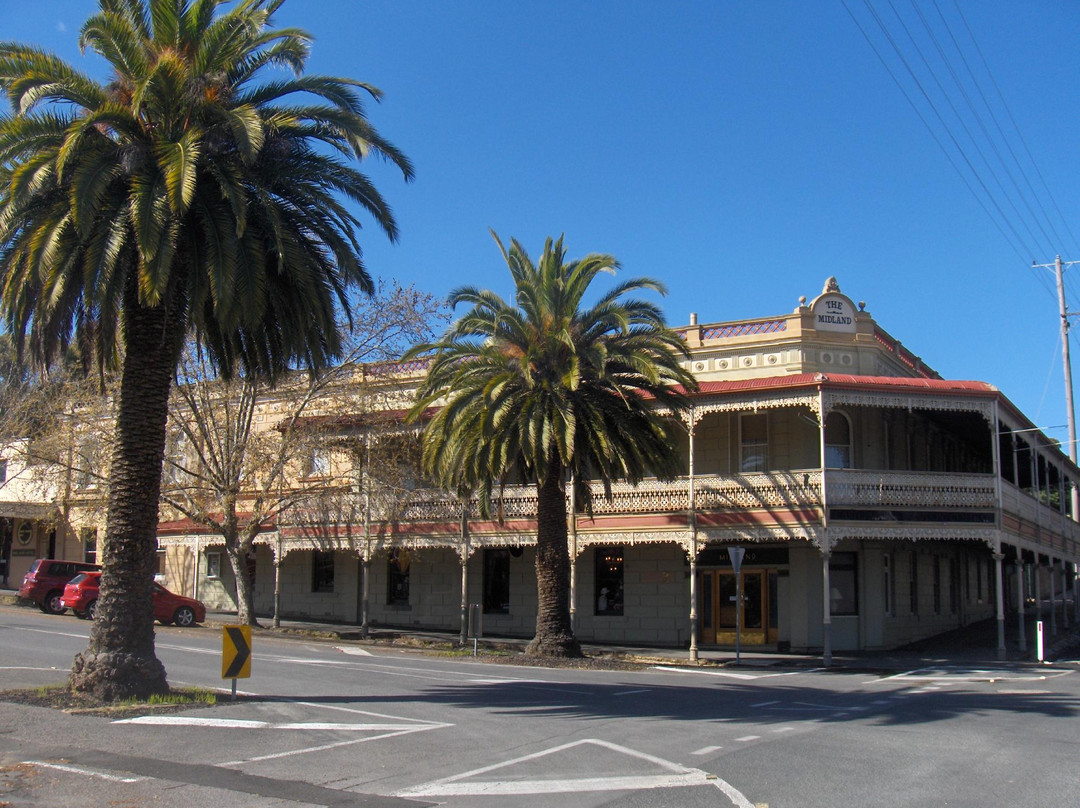 Harcourt North酒店住宿-Midland Hotel, Castlemaine