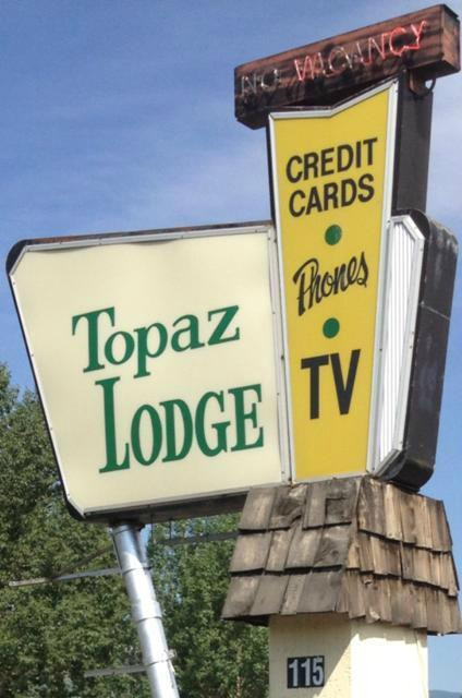 Topaz Lodge
