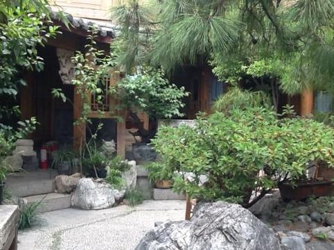 丽江风雅颂文晋院客栈·纳西古院-客卧