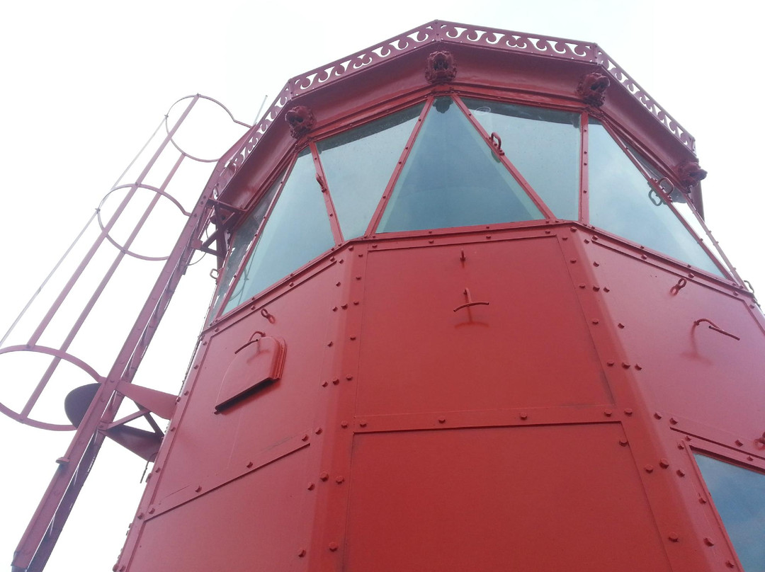 Phare Des Baleines景点图片