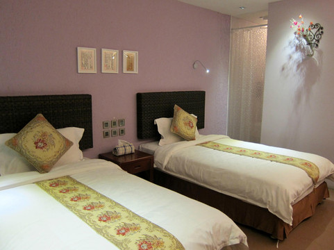 云渡洱海度假酒店主图