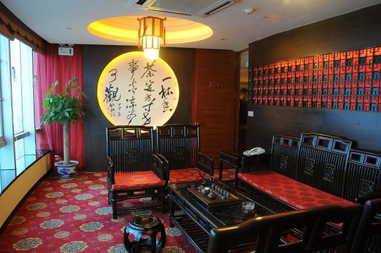 黄金海景大酒店（海口万绿园万象城店）主图