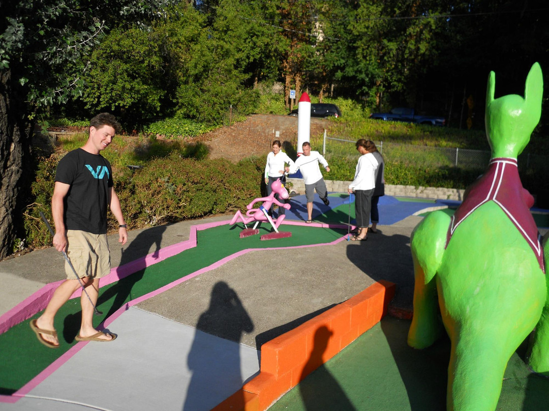 Pee Wee Golf & Arcade景点图片