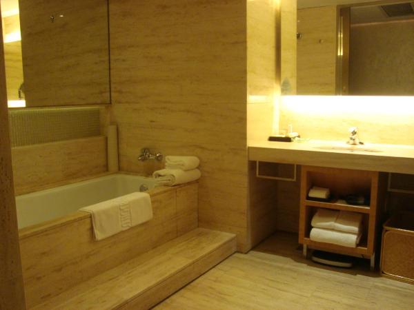 北京中奥马哥孛罗大酒店-浴室