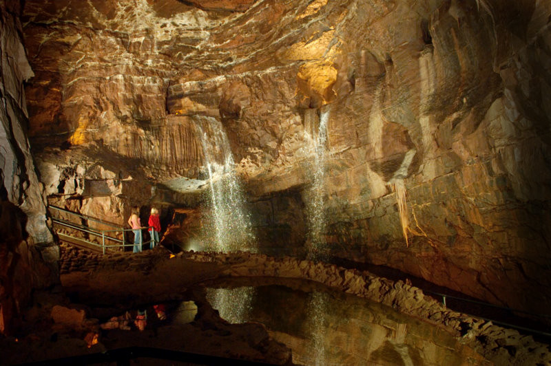 Ystalyfera旅游景点-The National Showcaves Centre for Wales