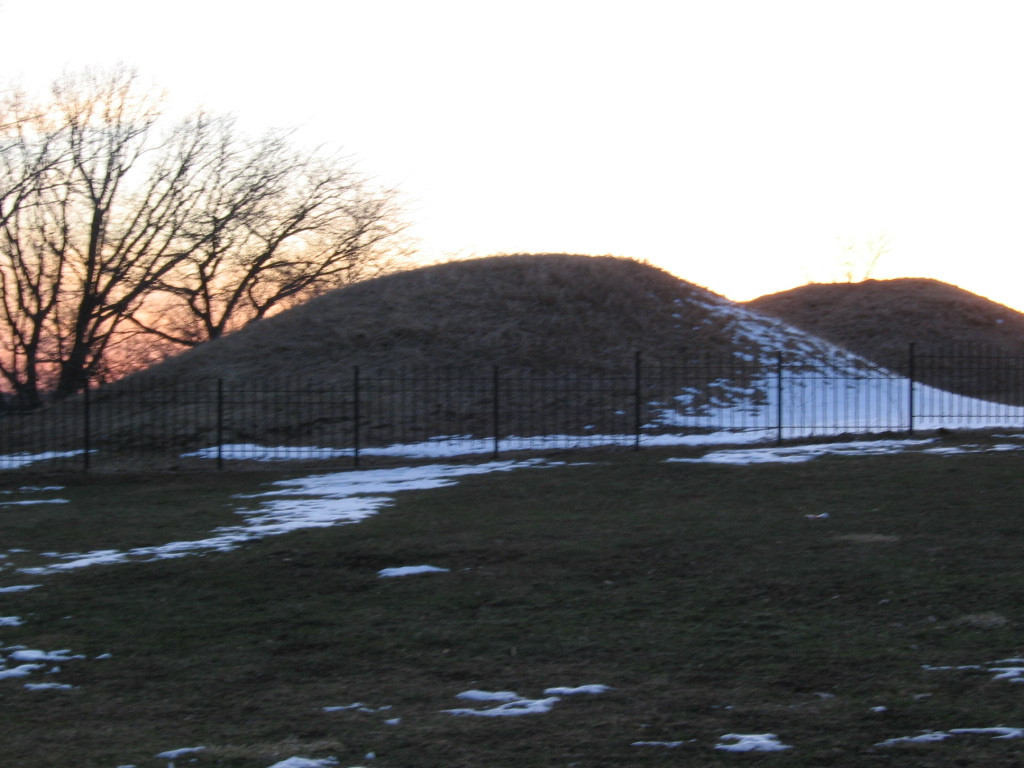 Indian Mounds Regional Park景点图片