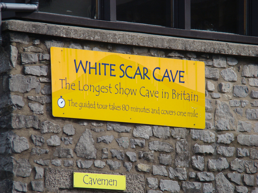 White Scar Cave景点图片