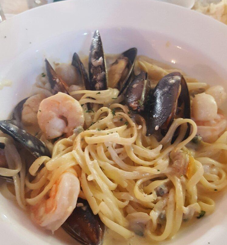 North Salem餐馆和美食-Frank's Place