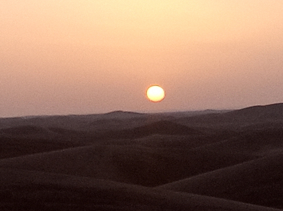 Yaya Desert Travel-M'diq必去景点