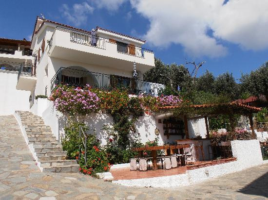 Megali Ammos酒店住宿-Eye Q Resort