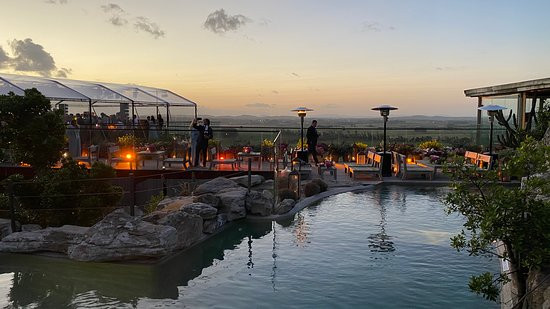 La Plaza Principal del Pueblo Garzon-Garzon必去景点