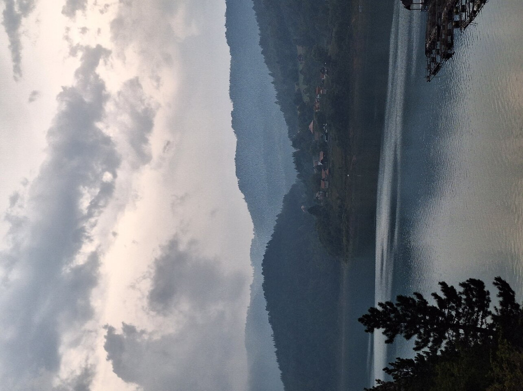 Zaovine Lake景点图片