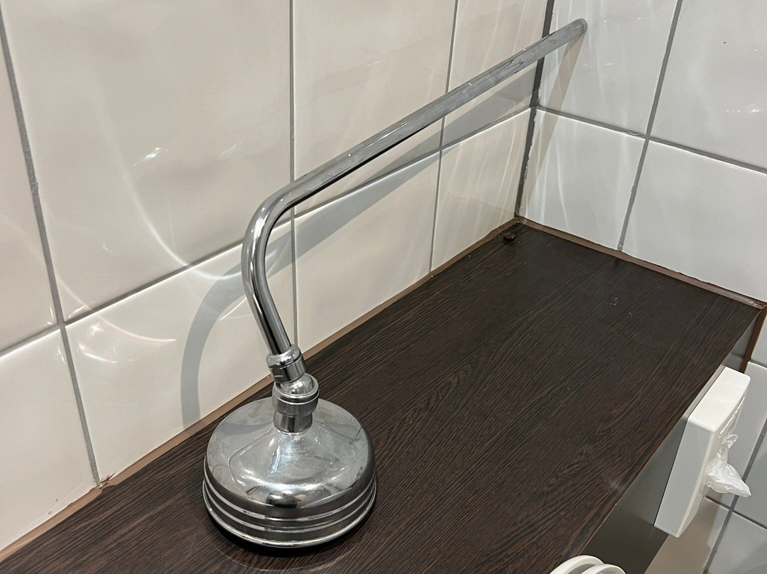 查恩伍德阿姆斯晚安旅店主图