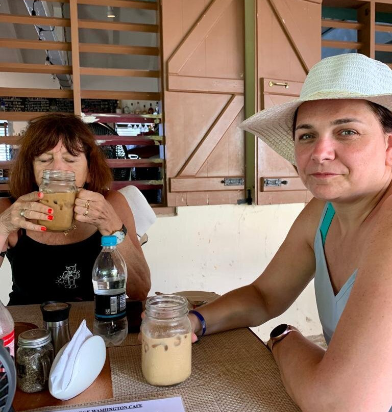 Garrison餐馆和美食-George washington cafe barbados