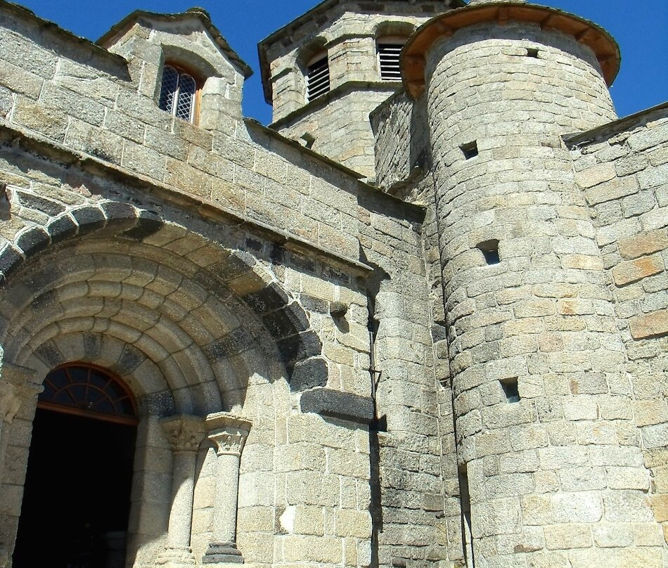 Eglise Sainte-Marie-Nasbinals必去景点