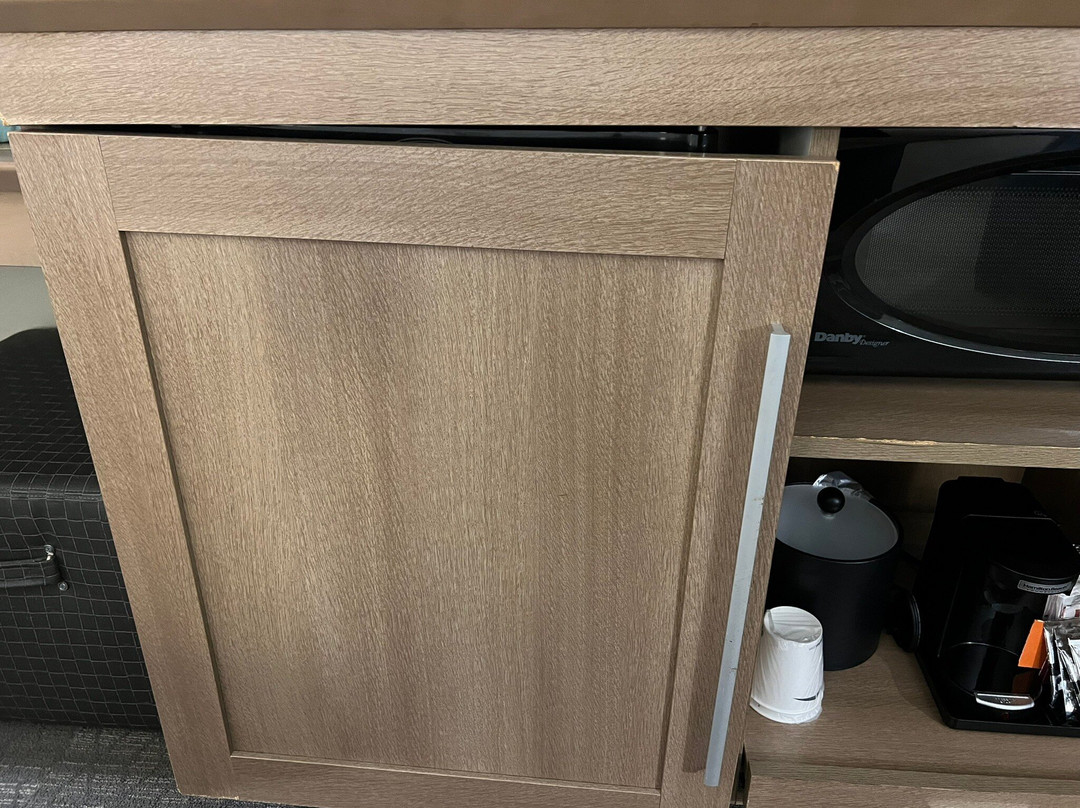 乔治敦码头希尔顿恒庭酒店主图