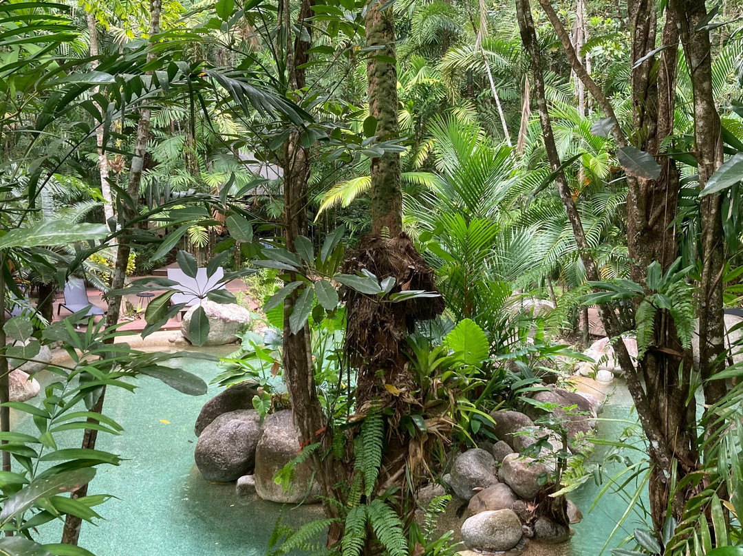 希尔奇橡树酒店主图