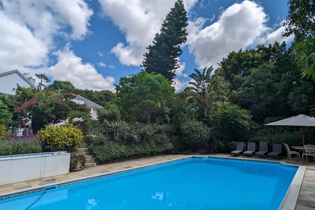 Alba House Bed and Breakfast主图