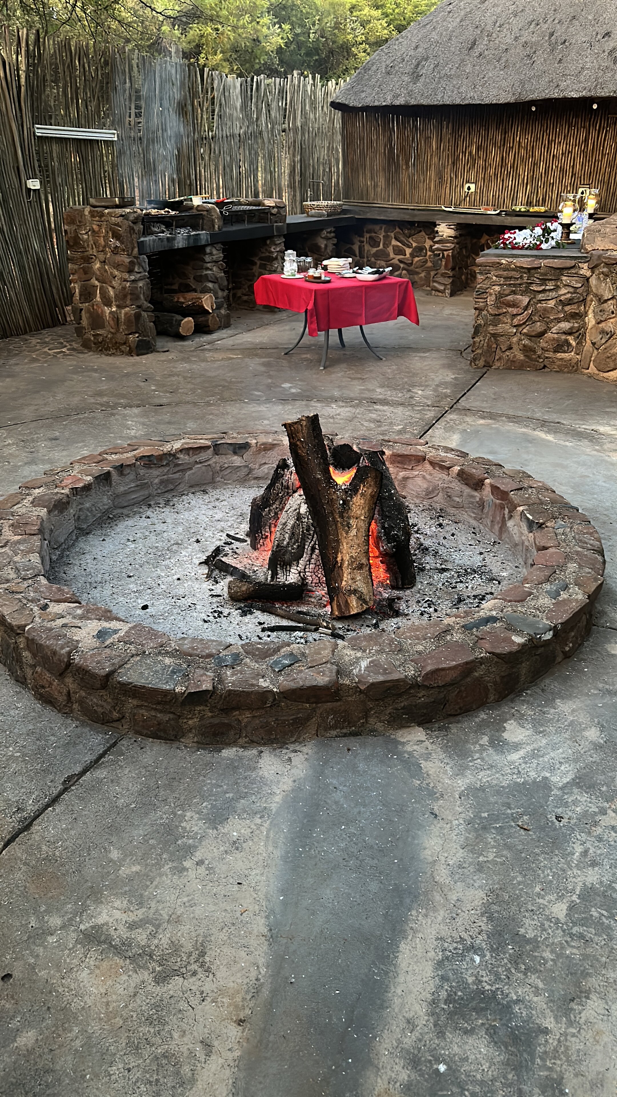 Tidimalo Lodge-浴室