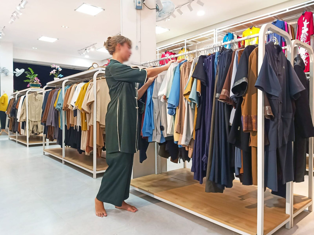 Thien Ton Phat Quang-Phu My必去景点