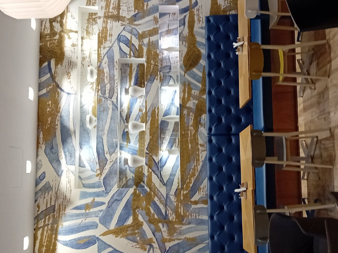 皮耶蒙泰赛酒店主图