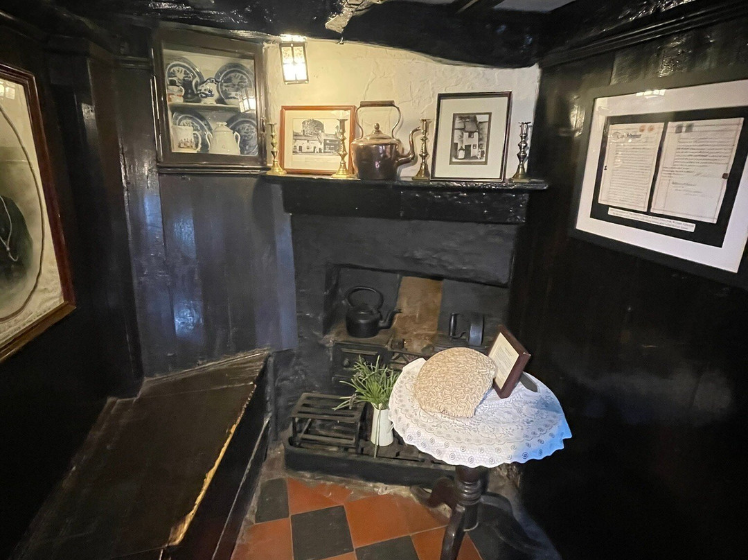 Smallest House in Britain景点图片