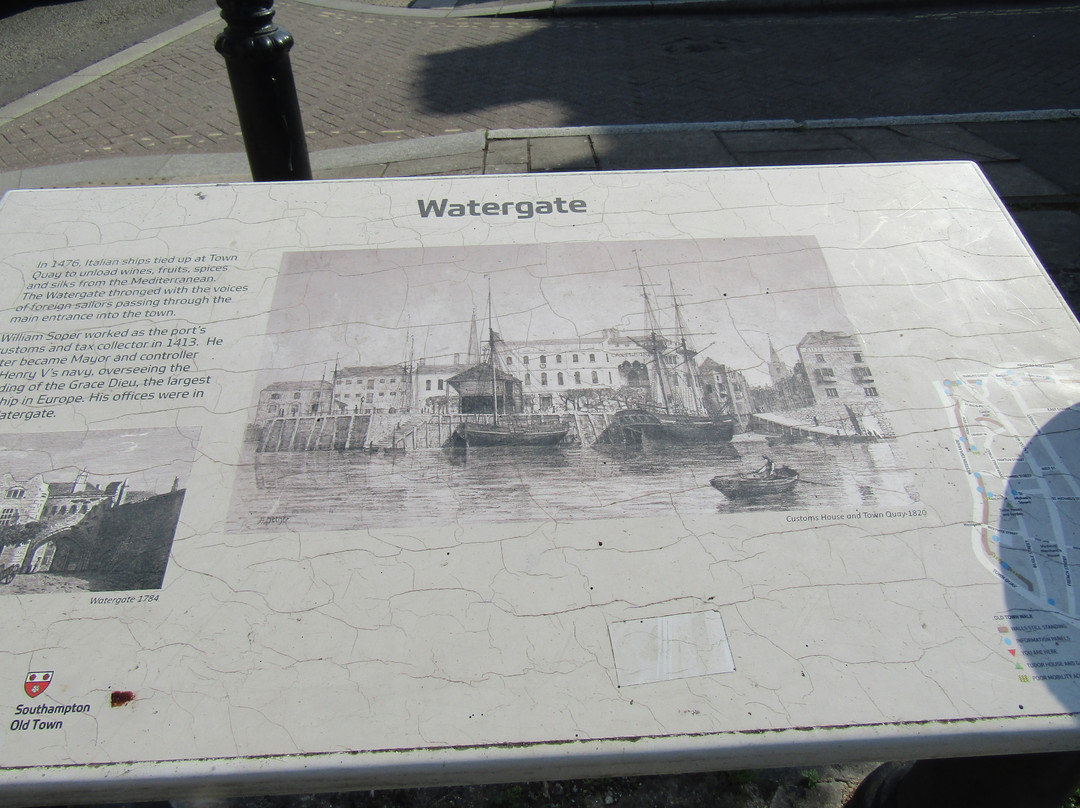 The Watergate Ruin景点图片