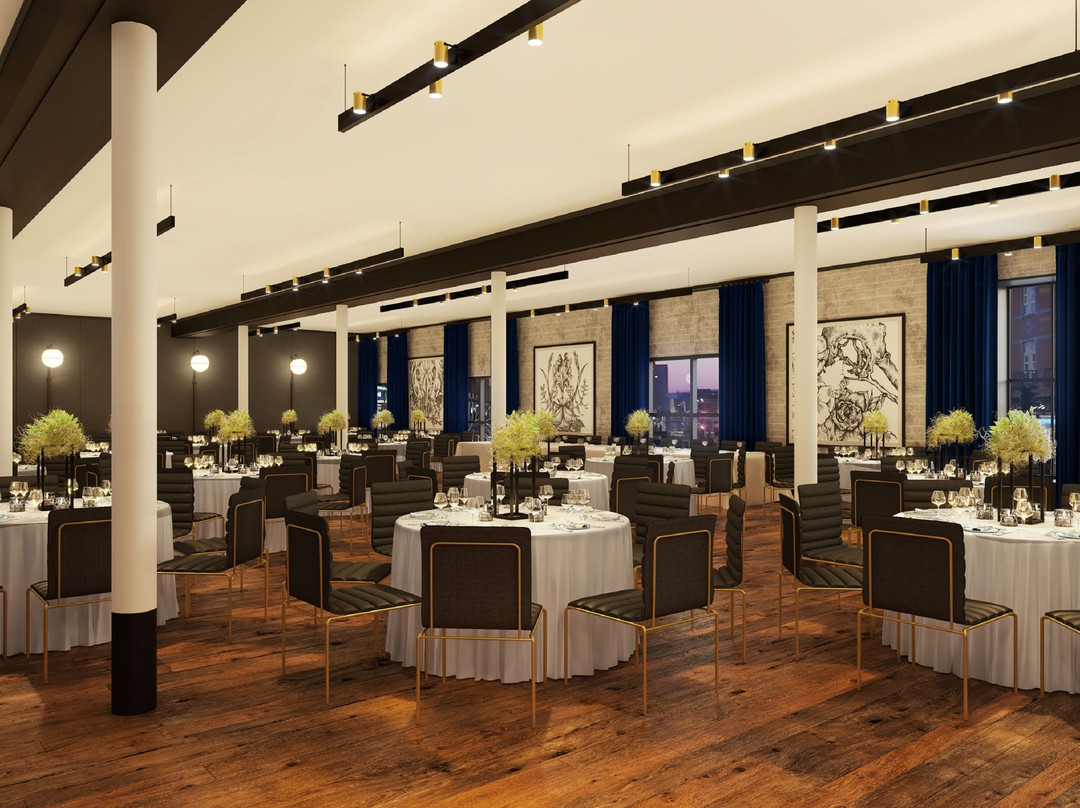 Crossroads Hotel主图