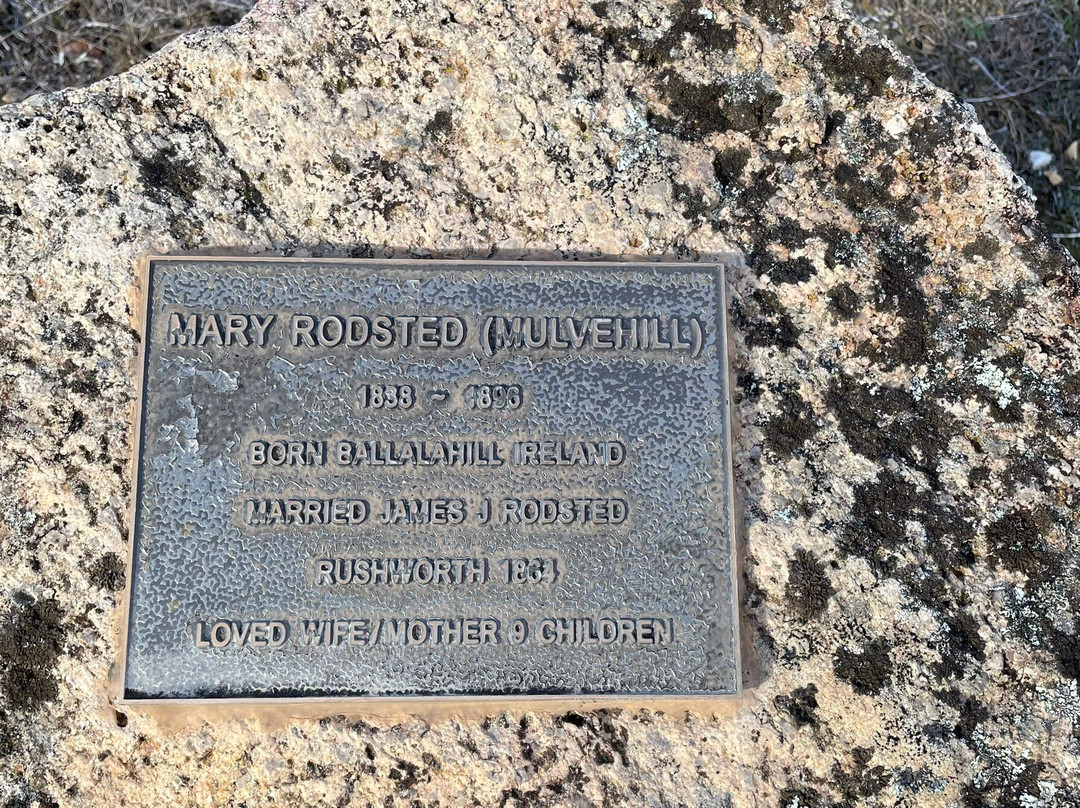 Rushworth Cemetery-拉什沃思必去景点
