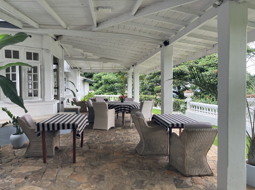 Ashburnham Estate主图